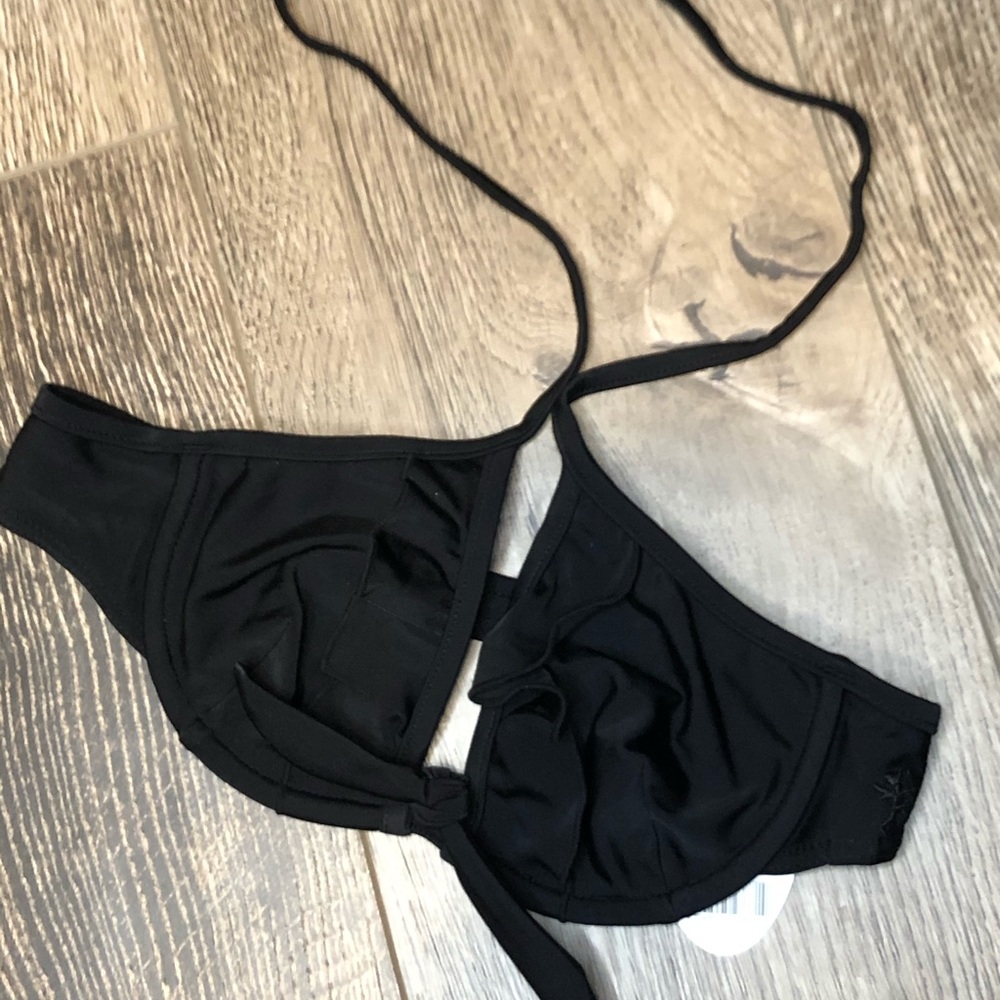 Swimming suit